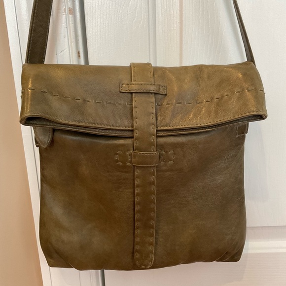Scully Handbags - ❌ FINAL PRIOR TO RELIST ❌ Scully Leather Crossbody Purse